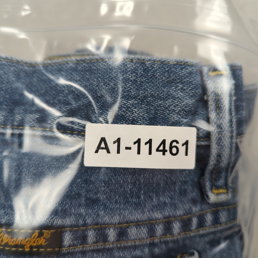 Wrangler Jeans Mens 38x32 Blue George Strait Cowboy Cut Western Distressed 936 - Picture 15 of 15